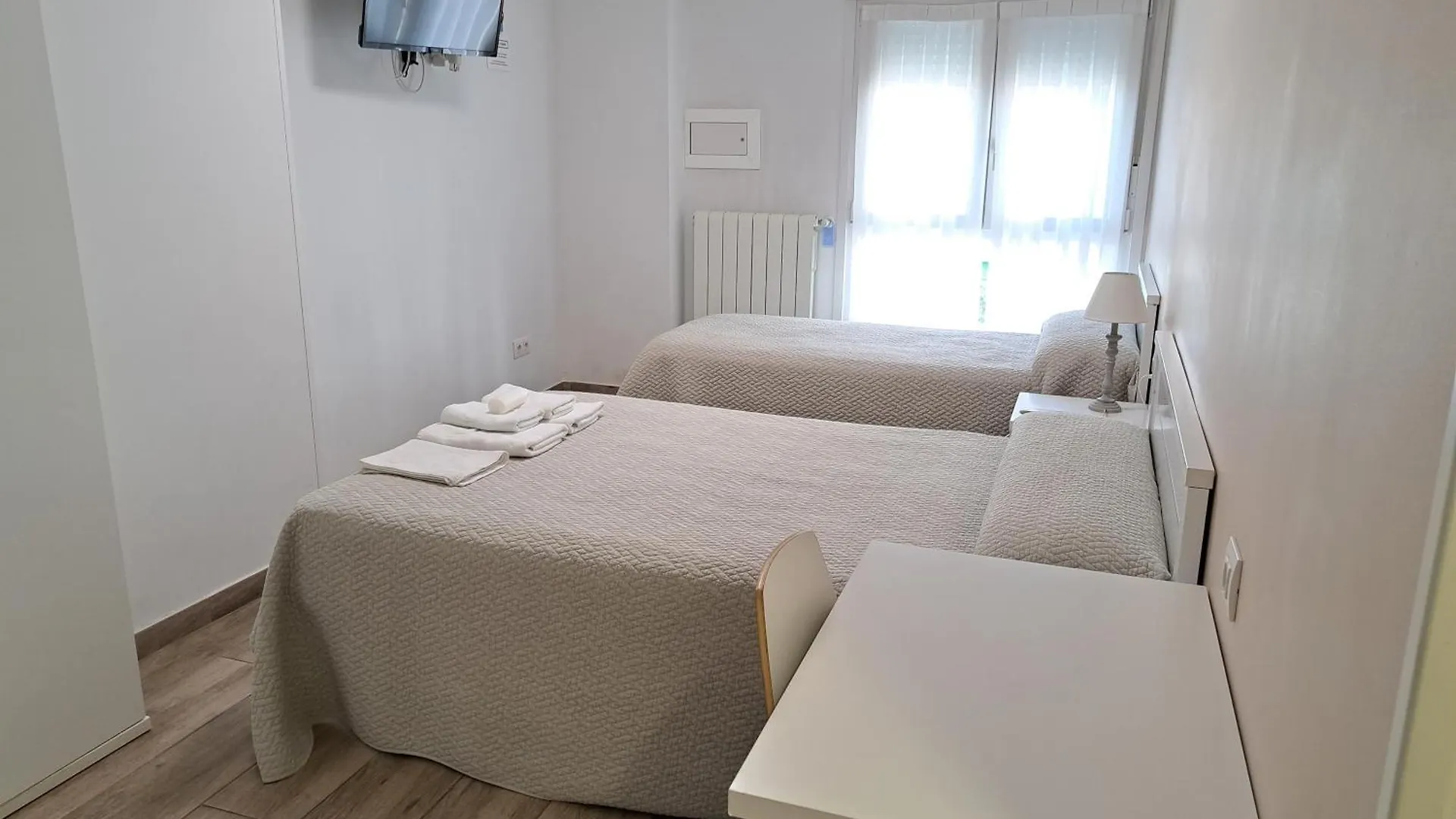 Pension Iruna Santurtzi